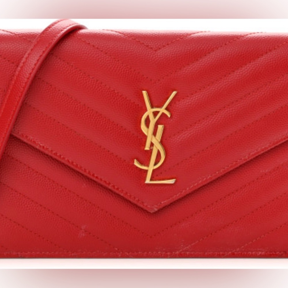 Saint Laurent Grain De Poudre Matelasse Chevron Envelope chain wallet